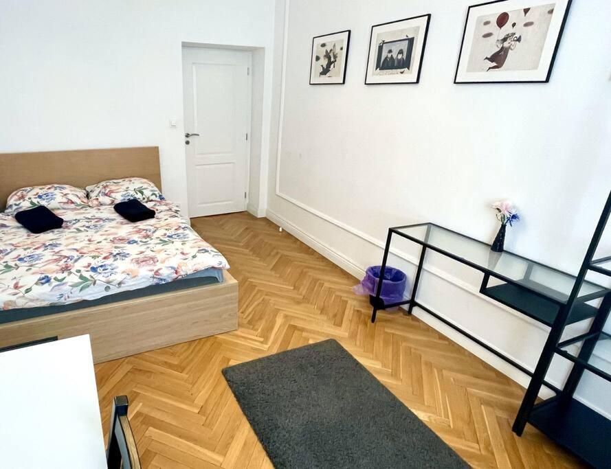 Fantastic Waw - Kp69 Room D วอร์ซอ ภายนอก รูปภาพ